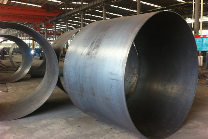 鋼護(hù)筒(圖1)